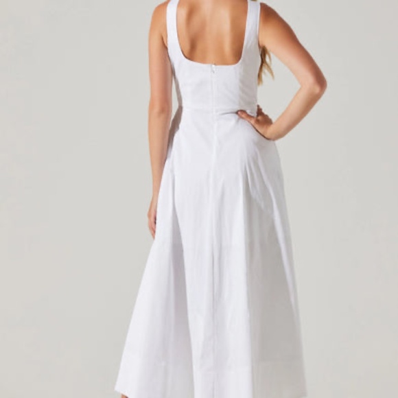 ASTR the Label Allora Asymmetrical Midi Dress XL - Picture 4 of 5